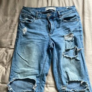 GARAGE ripped girlfriend jeans size 3